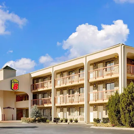 Super 8 By Wyndham Hermitage Nashville